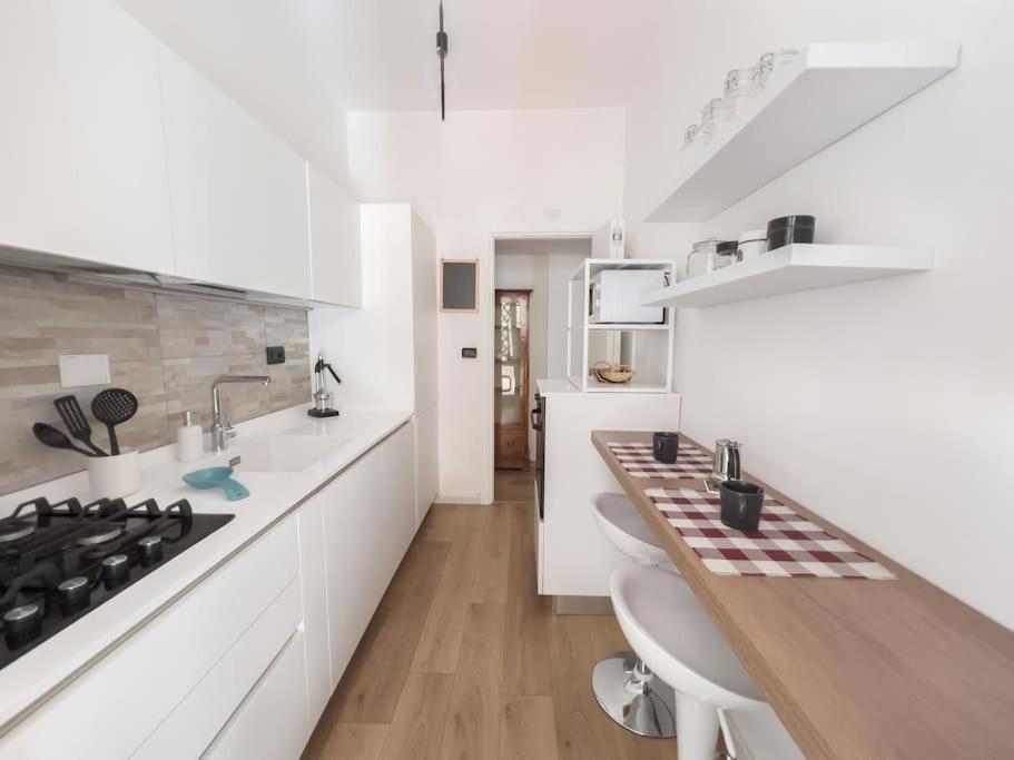 Apartment Esclusivo A Trastevere Con Terrazzo