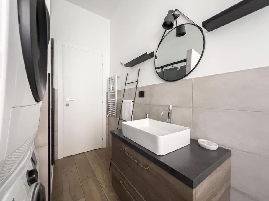 Esclusivo A Trastevere Con Terrazzo * Rom